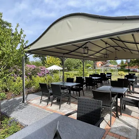 & Restaurant Prueser's מלון 4*
