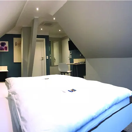 & Restaurant Prueser's