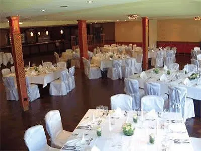 & Restaurant Prueser's מלון 4*